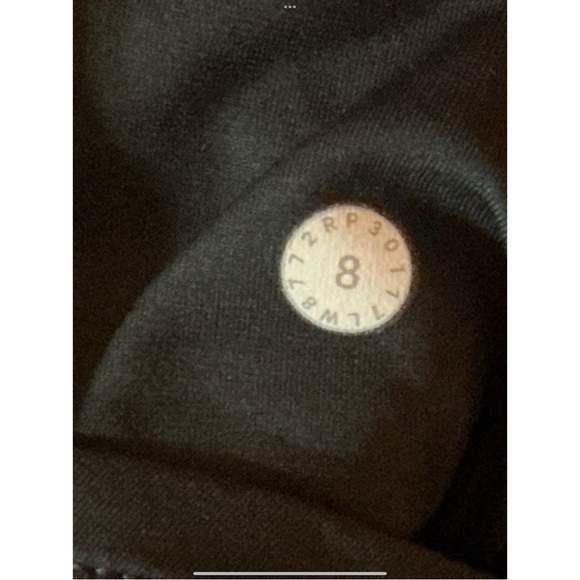 Lululemon women’s size 8 Black Athletic Tennis Skort - Picture 5 of 9